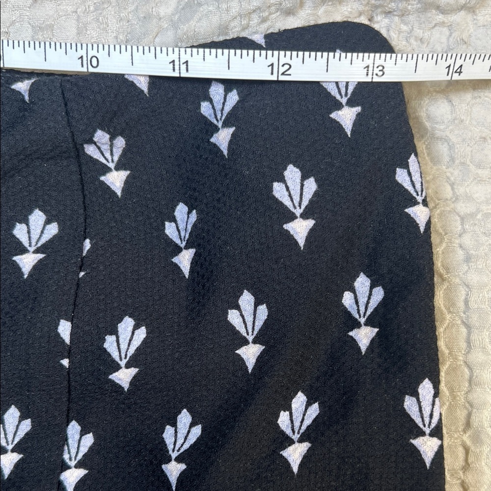 Anthropologie wide leg pants Black with floral accent size 4 - Picture 6 of 15